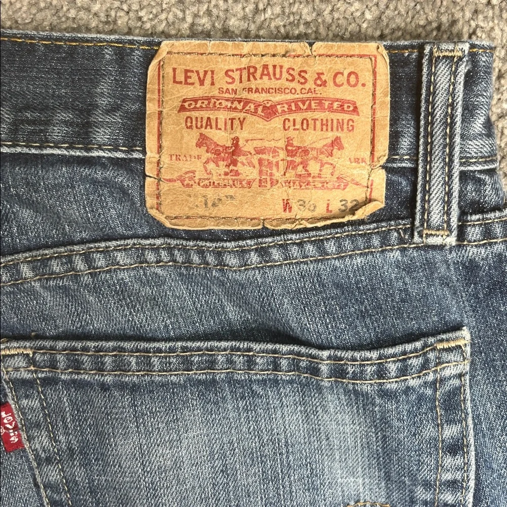 Levi’s 514 Jeans All Cotton Straight Size 36 x 32